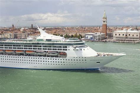 Grandeur of the Seas | Cruising Journal