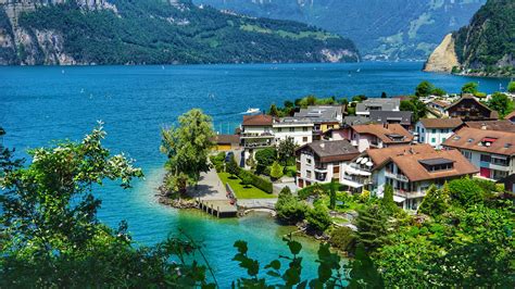 Sisikon Lake Lucerne Ein Travel Girl