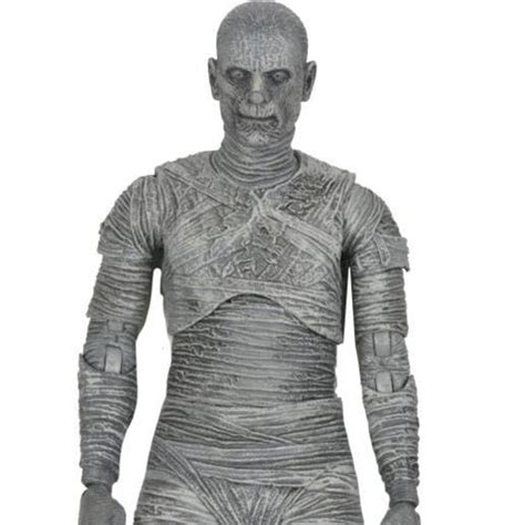 Universal Monsters Ultimate Mummy Black And White Version 7 Inch Scale