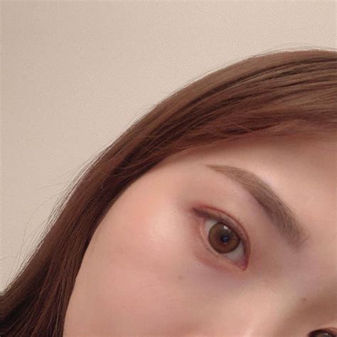 Shihorinさんのインスタグラム写真 Shihorininstagram「𓂃 𓈒 𓂂𓏸 先日、ずっと気になってた眉毛サロンへ♡ 自眉を生かして自分の骨格に合った形にしてもらいました