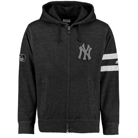 Featuring an official team logo. Majestic New York Yankees Black Authentic Collection ...