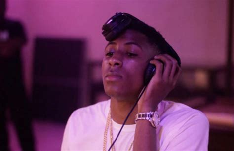 Rapper Nba Youngboy Sued Over Wrecked Lamborghini Canyon