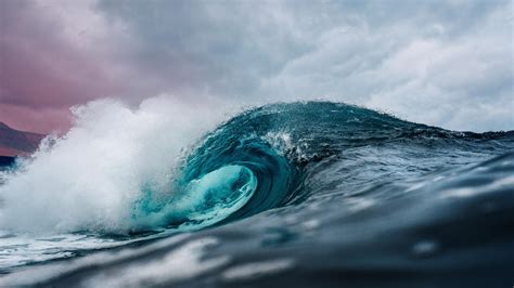 4k Wave Wallpapers Top Free 4k Wave Backgrounds Wallpaperaccess