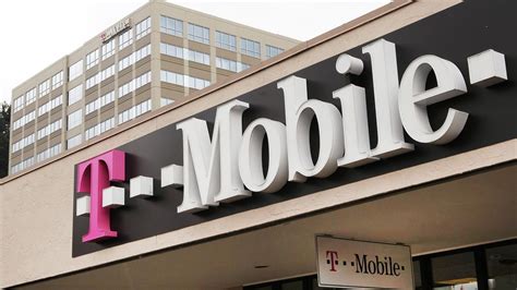 T Mobile Us Inc Leases A New Bellevue Office Amid Sprint Merger Bid