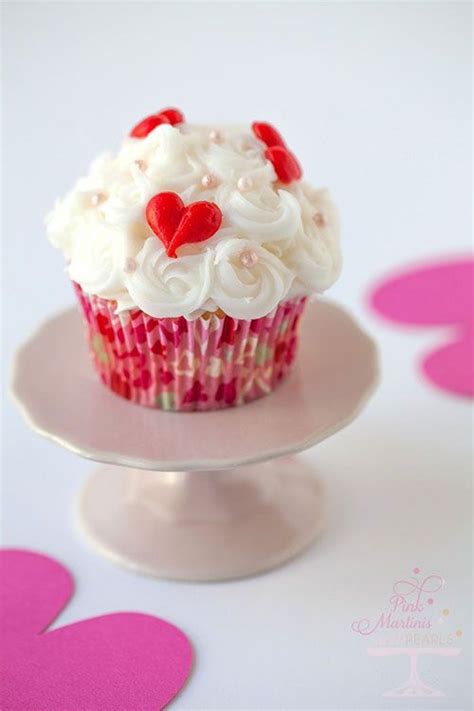Valentine Cupcake Cake Ideas Vlrengbr