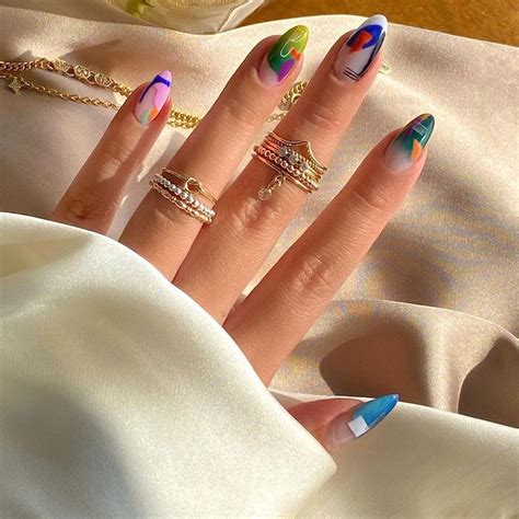 The 22 Best Abstract Nail Designs To Try