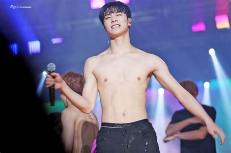 Astro Moonbin Revealed His Abs To Lucky Fans — Koreaboo Astro Cha