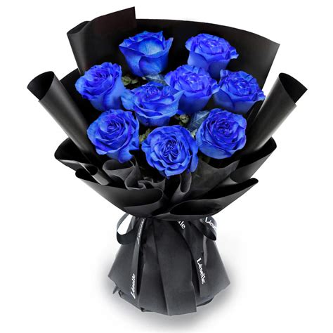Fresh Flower Bouquet Royal Blue Roses Black Wrapper｜léselle