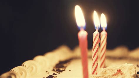 Download this free picture about birthday cake burn candles from pixabay's vast library of public domain images and videos. https://www.google.com.ar/blank.html | Feliz Cumpleaños ...