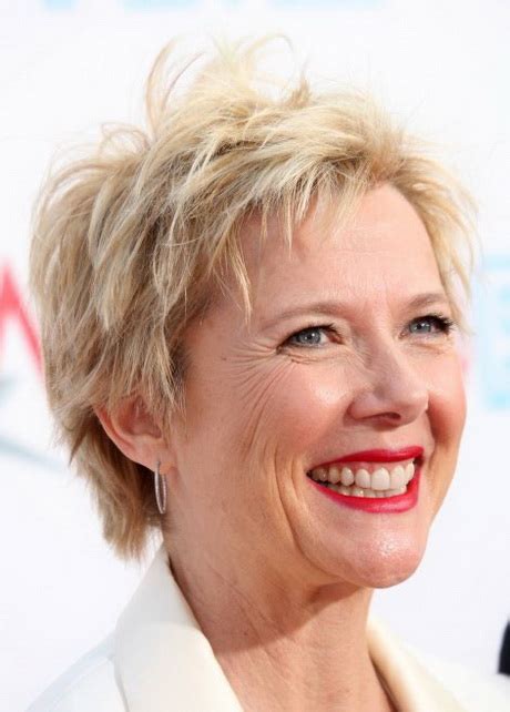 Short Haircuts For Older Women With Round Faces Beauty And Style