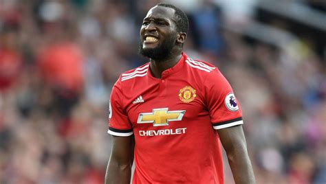 At manchester united, we made a bet: Defiant Romelu Lukaku Says He Doesn't 'Fear' Ibrahimovic's ...