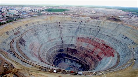 Governor Of Yakutia Says Mir Diamond Mine To Reopen In 2024 Miningcom