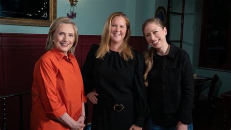 Gutsy Review Hillary Clinton Chelsea Clinton Go On Late Women’s March Variety