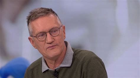 Stephen sackur speaks to sweden's chief epidemiologist anders tegnell. Anders Tegnell: "Vi kan inte ta bort alla sociala ...