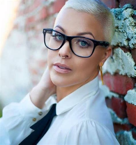 Pin On Women With Sexy Hair Or No Hair And Glasses