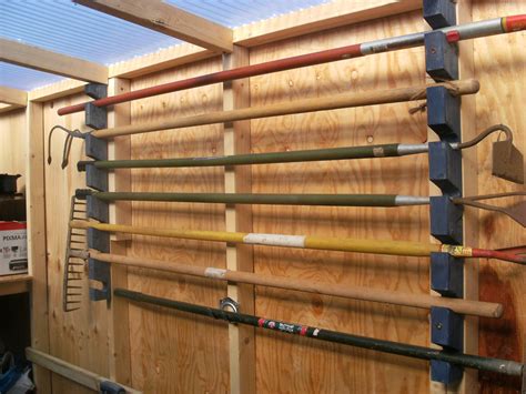 Garden Tool Rack : 4 Steps (with Pictures) - Instructables