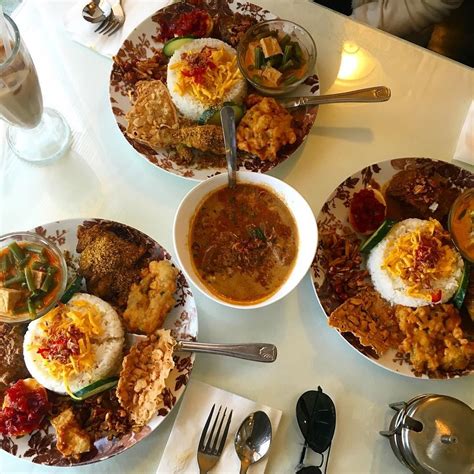 Maybe you would like to learn more about one of these? Where To Eat Indonesian Food In LA Right Now: LAist | Food ...