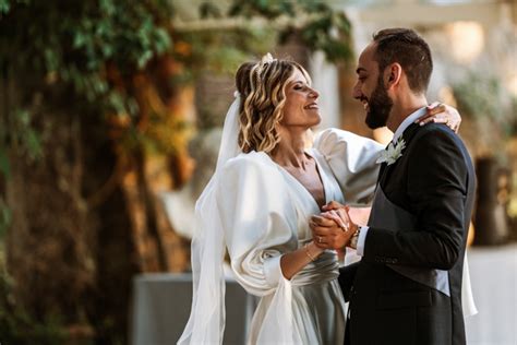 Dreamy And Romantic Tuscan Wedding Junebug Weddings