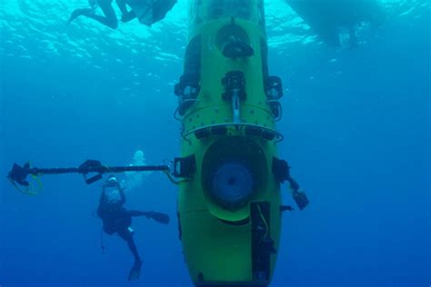 James Cameron Mariana Trench Pictures