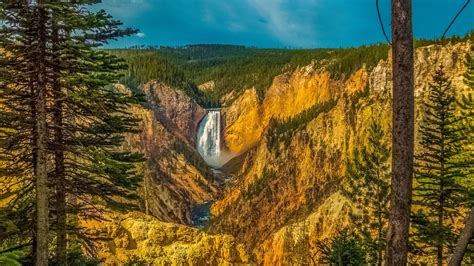 Usa Waterfall Between Yellowstone Mountain Landscape Hd Nature