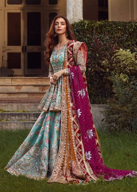 mehndi outfits for brides 2020 by pakistani designers pakistani bridal couture pakistani