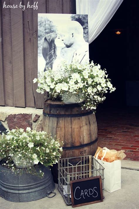 So we at great american country want to help. 30 Awesome Rustic Wedding Sign Ideas ...