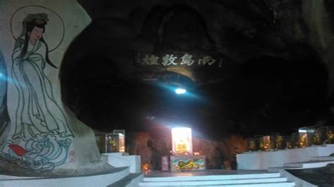 Whether you're traveling with friends, family, or even pets, vrbo vacation homes. Perak Tong Cave Temple, Ipoh - Tripadvisor