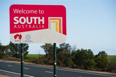 Find the perfect south australia border stock photos and editorial news pictures from getty images. South Australia toughen border rules for Victorians