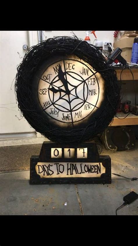 Nightmare Halloween Count Down Clock Nightmare Before Christmas Clock