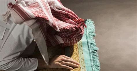 Ini adalah panduan lengkap untuk melakukan solat sunat tarawih. Panduan Solat Tarawih Mudah 8 Rakaat Secara Bersendirian ...