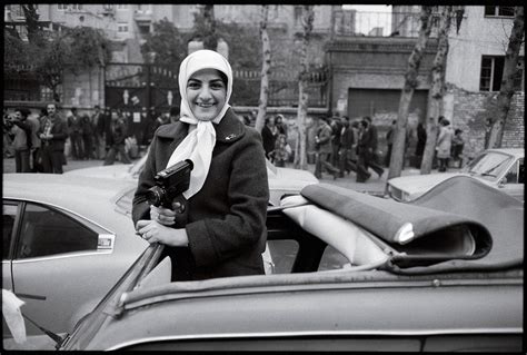 44 Days The Iranian Revolution David Burnett Photographer