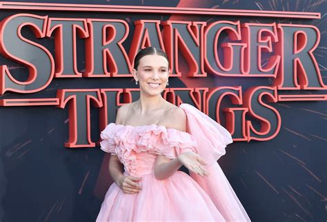 Stranger Things Season 3 Cast And Crew Red Carpet Premiere Photos
