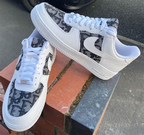 These customs are in no way affiliated with nike or dior. Custom Dior Air Force 1 | THE CUSTOM MOVEMENT