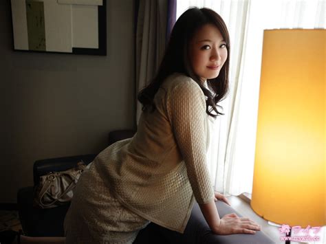 Free Download Hd Wallpaper Tsukasa Miura Japanese Women Big Boobs Sitting Indoors