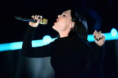 141111 D Db155 014 Jessie J Performs During The Concert F Flickr