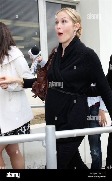 Gossip Girl Star Kelly Rutherford Who Is Four Months Pregnant