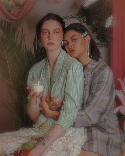Pin By Jay On Lgbtq In Vintage Lesbian Cute Lesbian Couples Poses