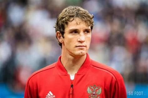Check out his latest detailed stats including goals, assists, strengths & weaknesses and match ratings. Mario Fernandes, le sens du rebond - Boursorama