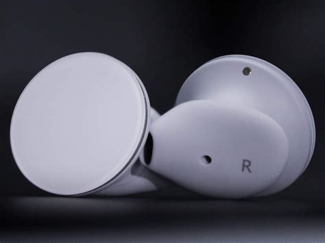 Best wireless earbuds for iPhone and Android phones ...