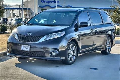 Used 2015 Toyota Sienna For Sale Near Me Edmunds