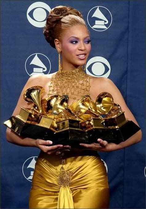 18 What Awards Has Beyonce Won Png