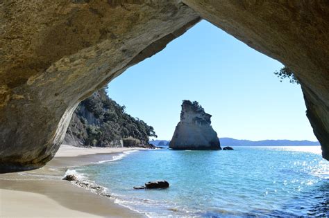 Plongez Dans Lunivers De Narnia à Cathedral Cove