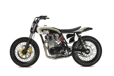 In fact, several modern a flat tracker, on the other hand, is a race bike. Yamaha XS650 Street Tracker: "Oval 79" - BikeBound