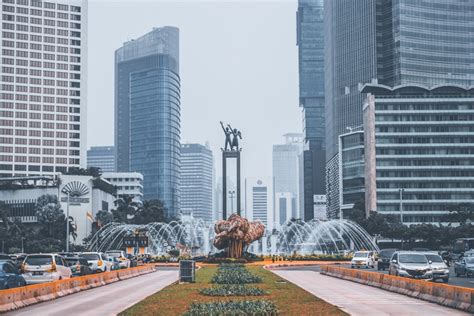 Pertimbangan Tinggal Di Kota Administrasi Jakarta Flokq Coliving Jakarta