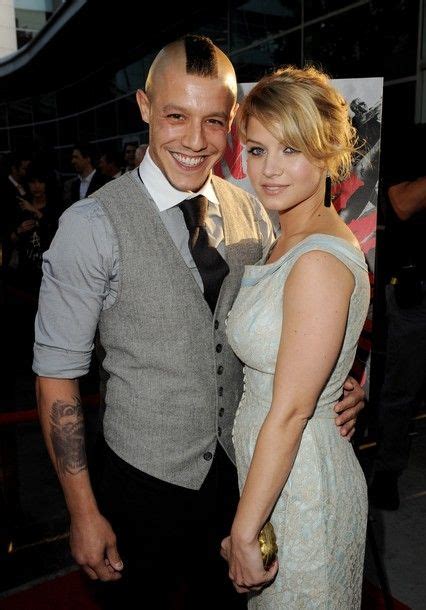 i wish i were sarah jones who played zobelle s daughter polly theo rossi sons of anarchy