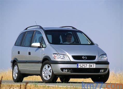 Opel Zafira 2003 Información General
