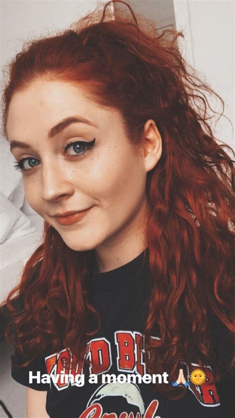 Awesome Janet Devline 😍 Girls With Red Hair Janet Devlin Redhead Beauty