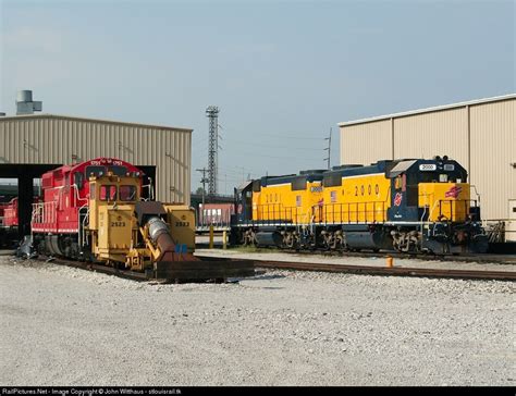 Railpicturesnet Photo Als 2000 Alton And Southern Railway Emd Gp38 2 At