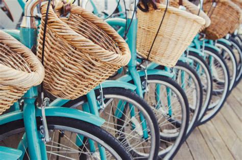 Vintage Bicycle Basket Pictures Stock Photos Pictures And Royalty Free
