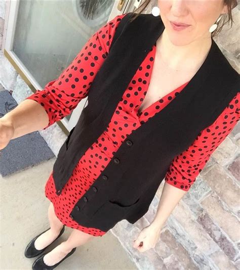 real mom style outfit ideas from instagram momma in flip flops real mom style mom style